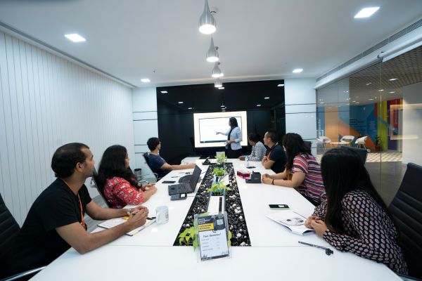 Évaluer la formation e-commerce de Yomi Denzel